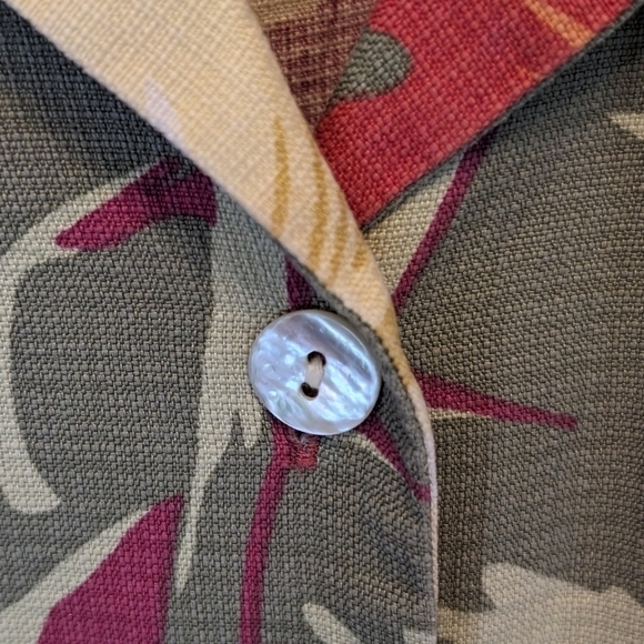 Vintage Tommy Bahama Floral Silk Hawaiian Shirt Women's Small Red - Picture 3 of 7